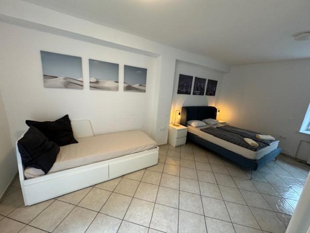 Cozy Flat Near Tivoli Park With Free Parking Apartment Ljubljana Luaran gambar
