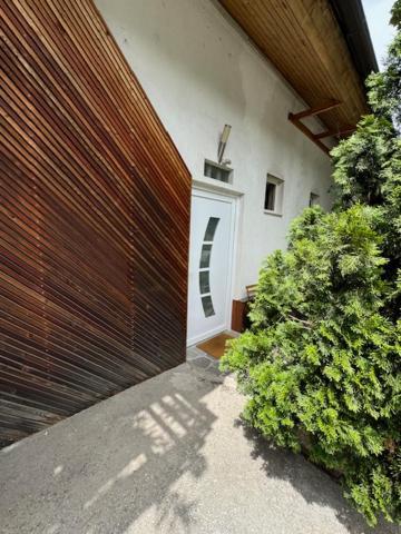 Cozy Flat Near Tivoli Park With Free Parking Apartment Ljubljana Luaran gambar