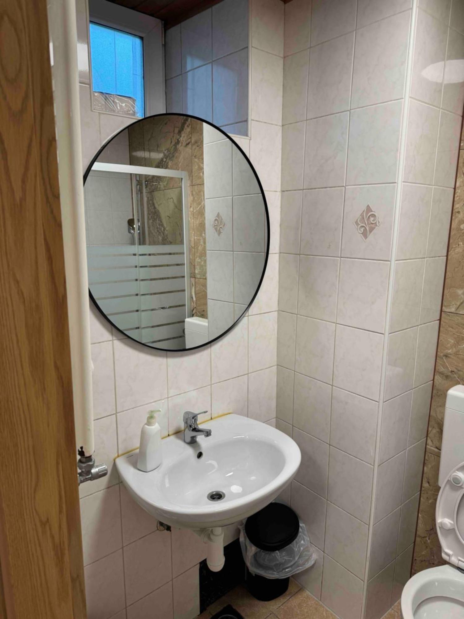 Cozy Flat Near Tivoli Park With Free Parking Apartment Ljubljana Luaran gambar
